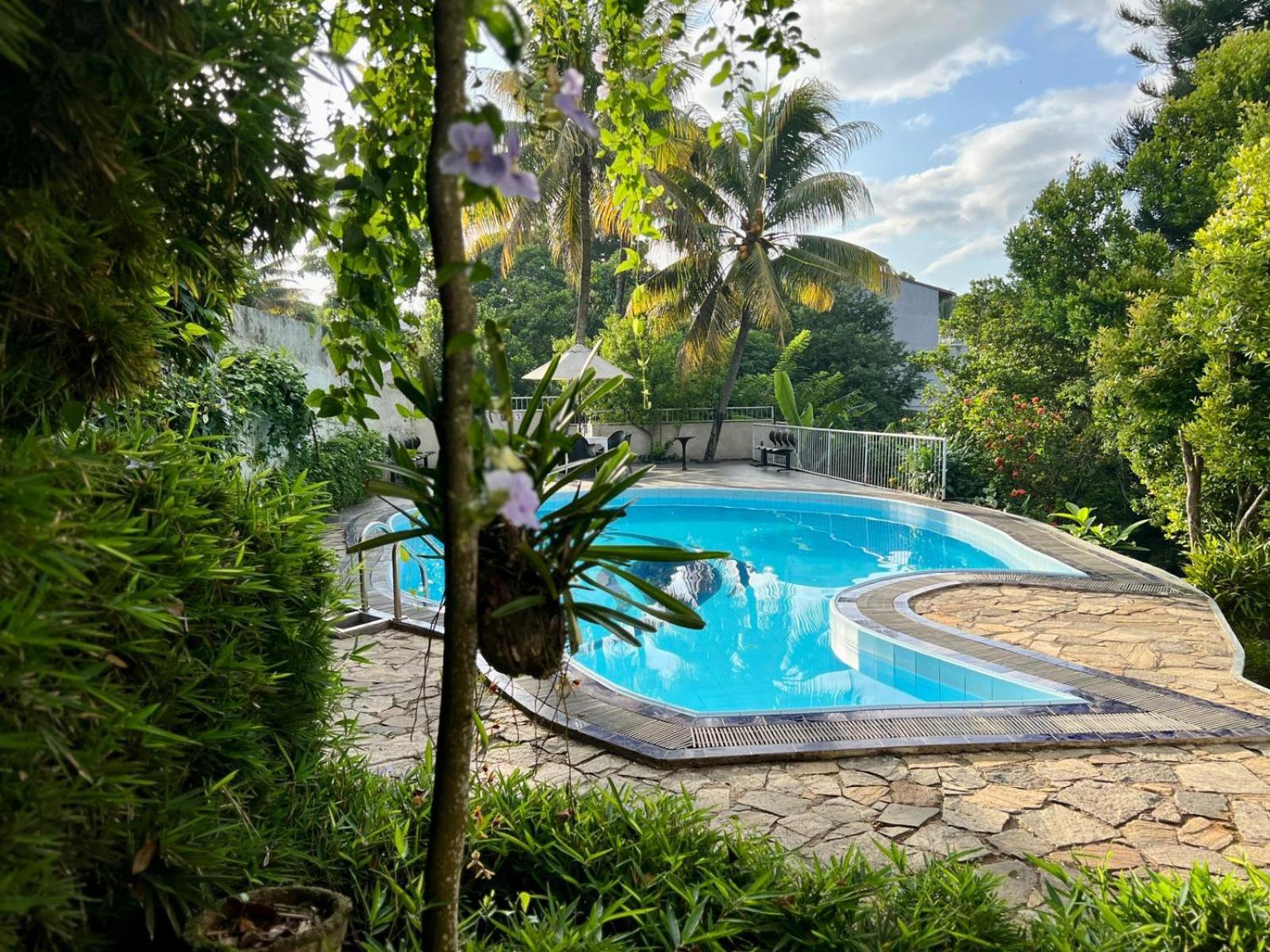 Sky Beam Hotel Kandy Esterno foto